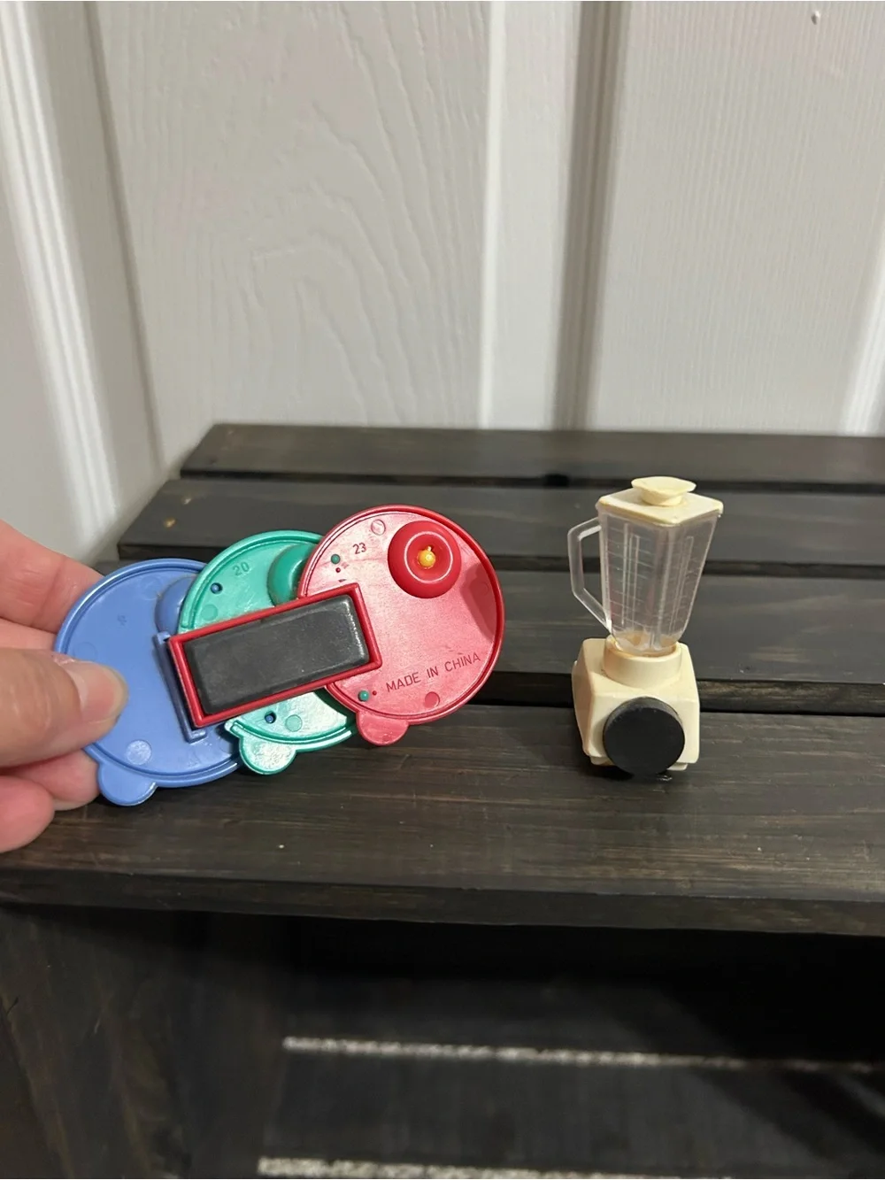 Vintage Tupperware & Acme Blender Magnet